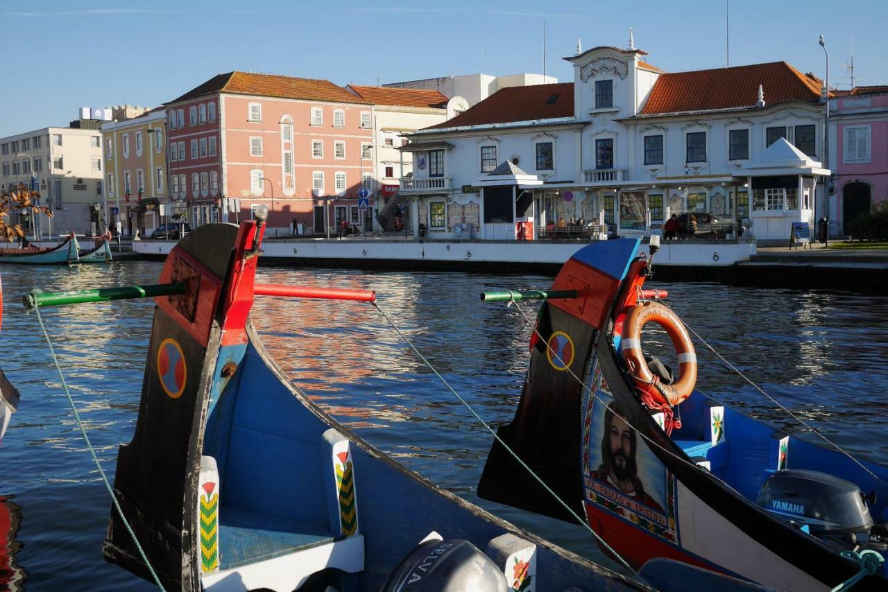 Downtown Shelter - Casa Da Praca Apartment Aveiro Luaran gambar