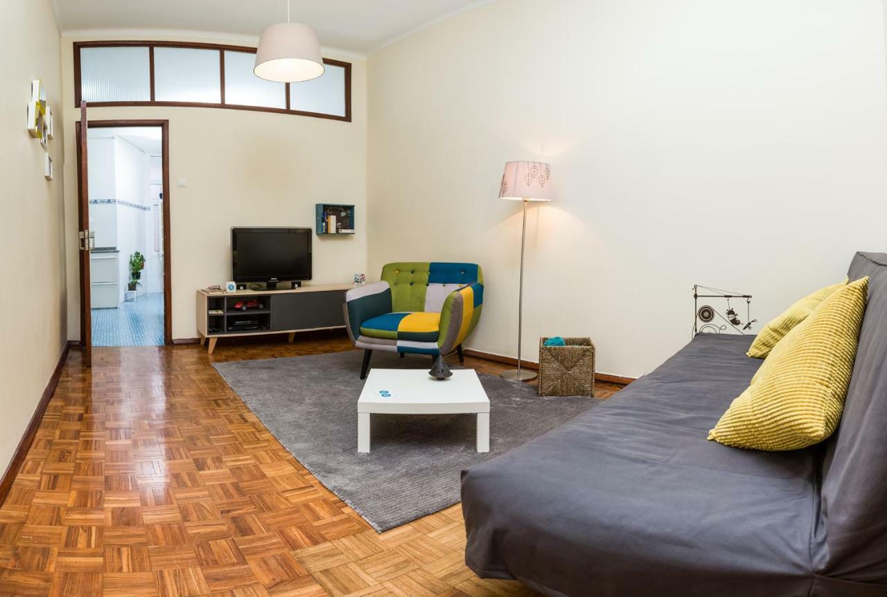 Downtown Shelter - Casa Da Praca Apartment Aveiro Luaran gambar