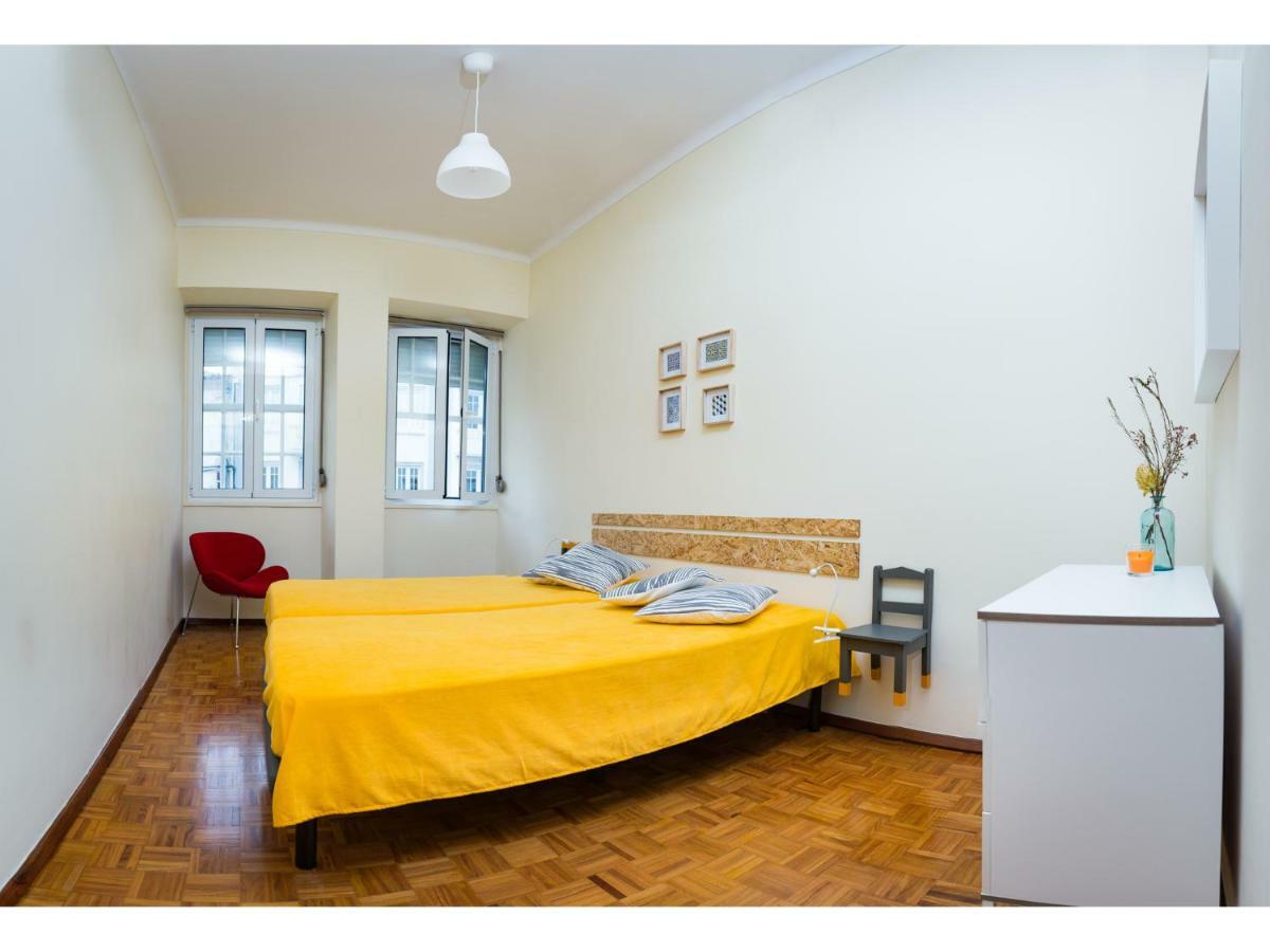 Downtown Shelter - Casa Da Praca Apartment Aveiro Luaran gambar