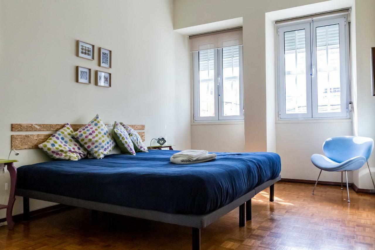 Downtown Shelter - Casa Da Praca Apartment Aveiro Luaran gambar