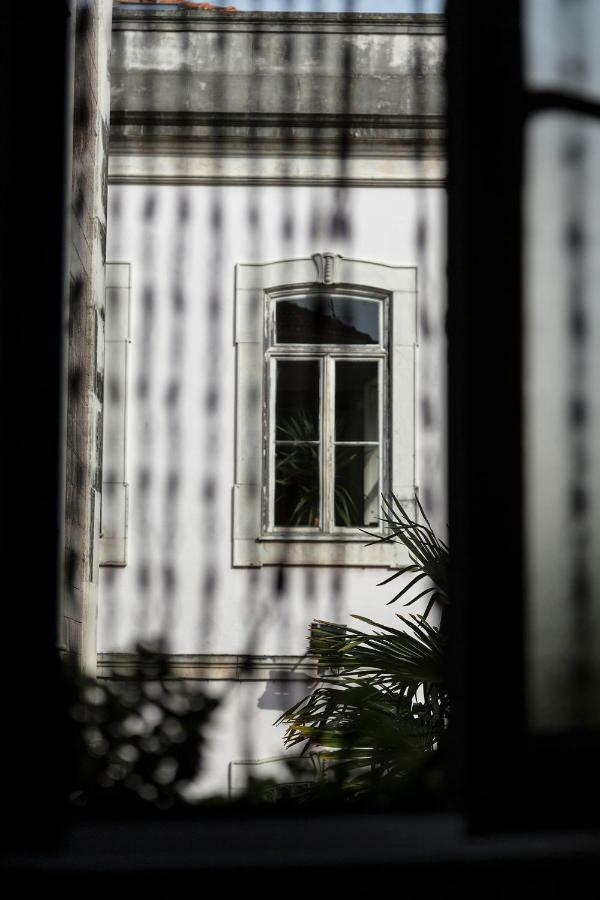 Downtown Shelter - Casa Da Praca Apartment Aveiro Luaran gambar